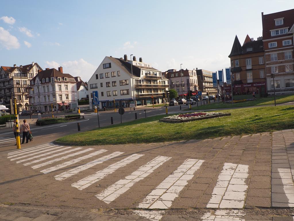 Appartement Sur La Digue - De Haan - Le Coq - Silver Beach D2 Kültér fotó