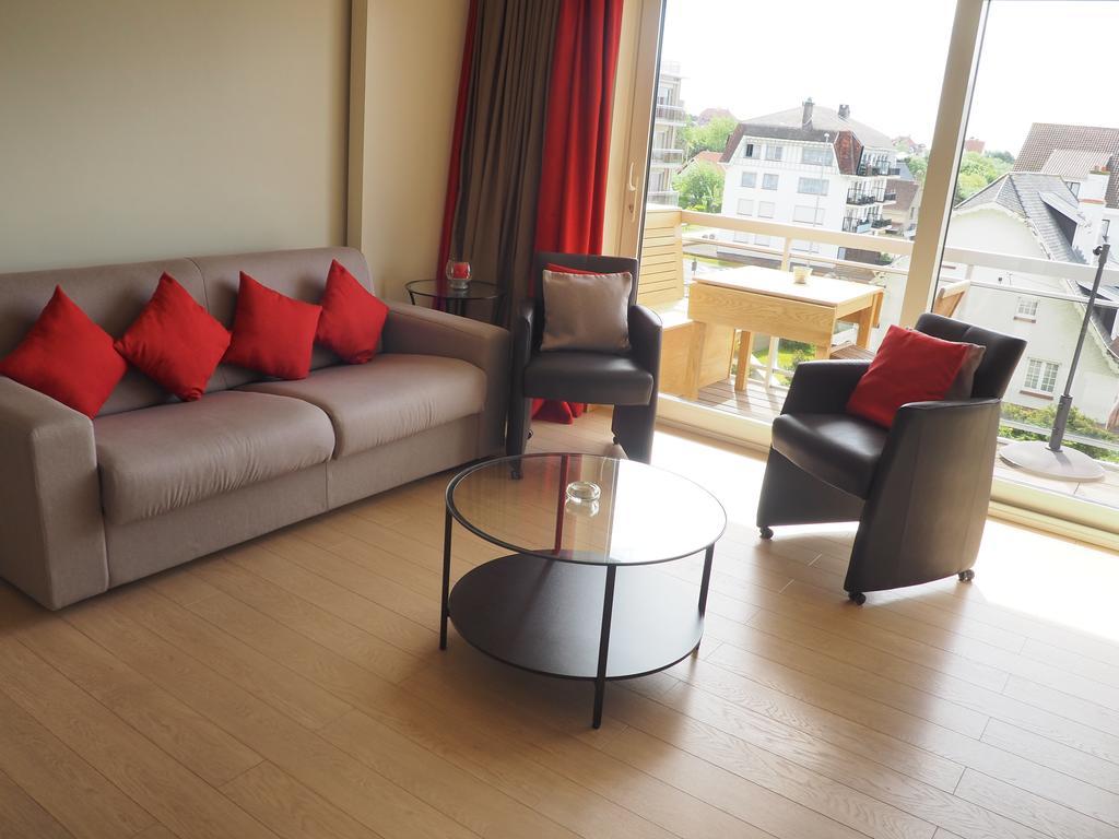 Appartement Sur La Digue - De Haan - Le Coq - Silver Beach D2 Kültér fotó