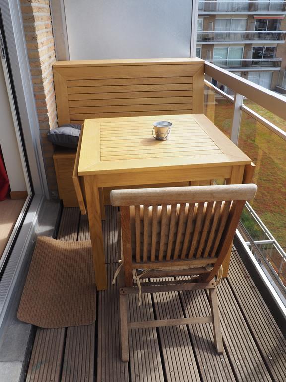 Appartement Sur La Digue - De Haan - Le Coq - Silver Beach D2 Kültér fotó