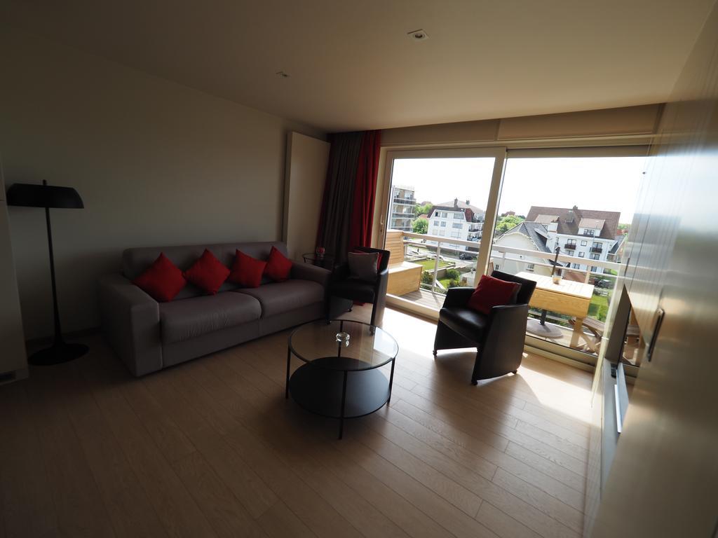 Appartement Sur La Digue - De Haan - Le Coq - Silver Beach D2 Kültér fotó